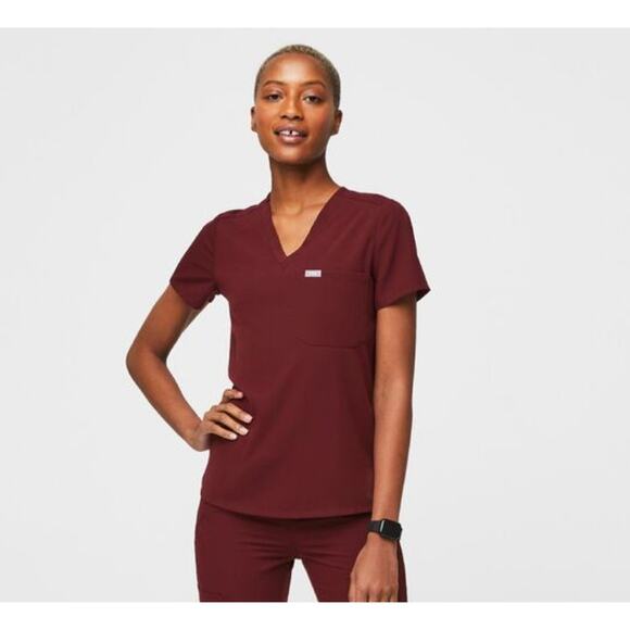 Figs Tops - FIGS Catarina One-Pocket V-neck Short Sleeve Scrub Top FW1000 Burgundy XS